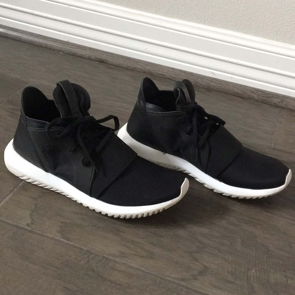 Adidas black Tubular shoes